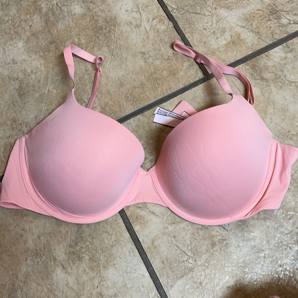 Victoria’s Secret bra